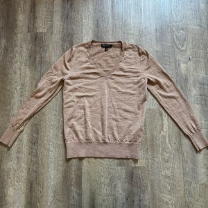 Banana Republic 100% merino wool V-neck sweater